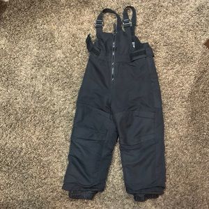3T Cherokee snow bibs